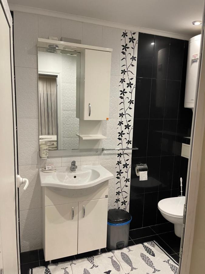 Ivet Guest Rooms Varna Eksteriør billede